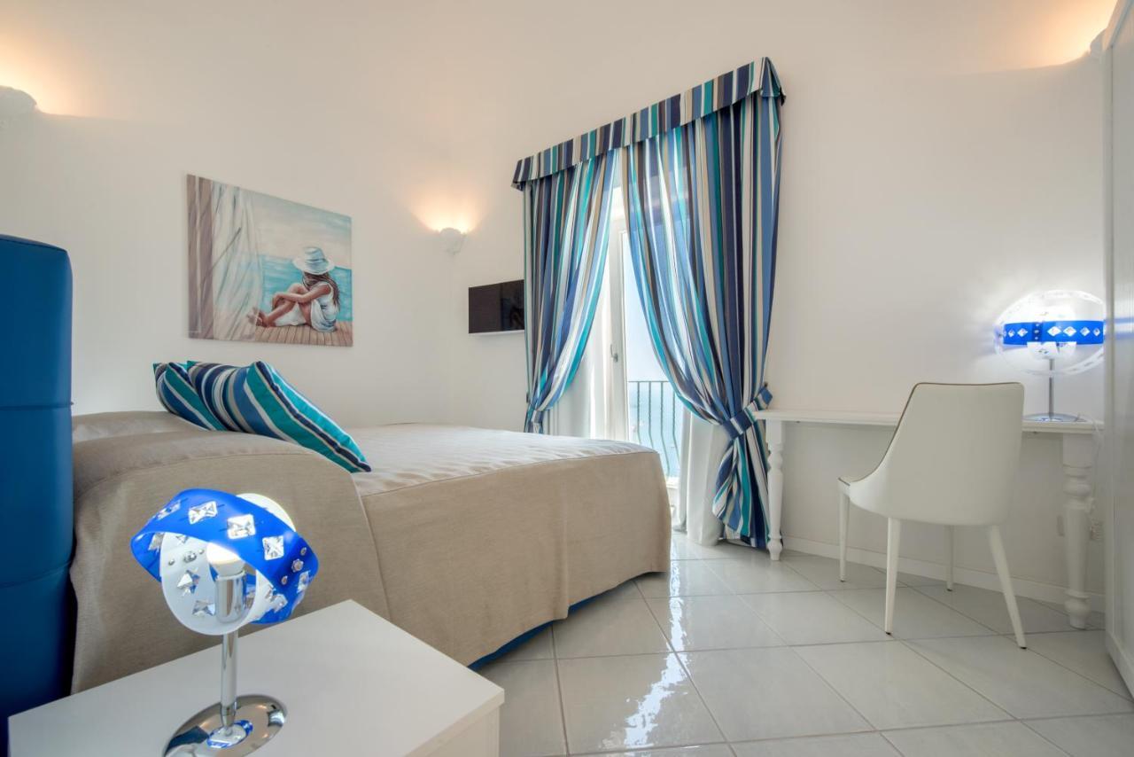 Villa Tesoro โปซิตาโน ภายนอก รูปภาพ